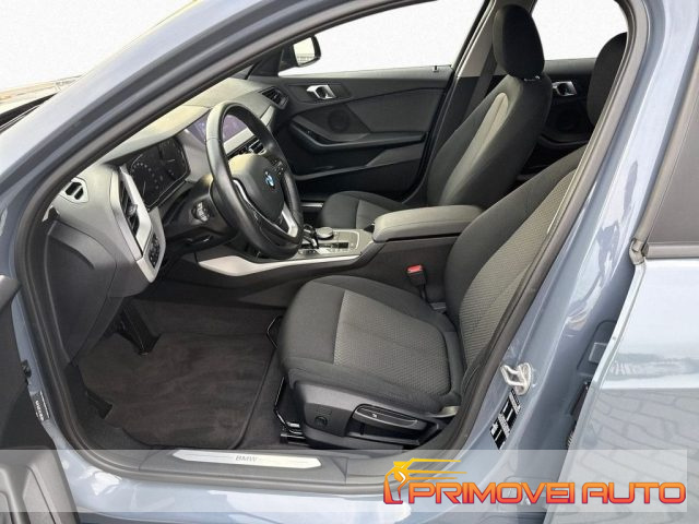 BMW 118 i 5p. Advantage - foto 3 di 4