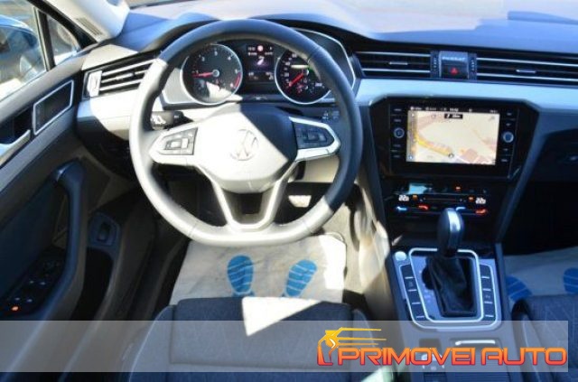 Volkswagen Passat Variant 2.0 TDI SCR EVO DSG Business km 0 a CASTELNUOVO RANGONE