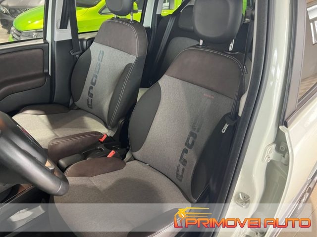 Fiat Panda Cross 0.9 TwinAir Turbo S&S 4x4 - foto 3 di 4