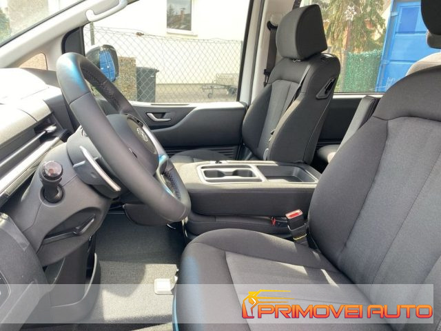 Hyundai STARIA 2.2 AT 9 posti nuovo a CASTELNUOVO RANGONE