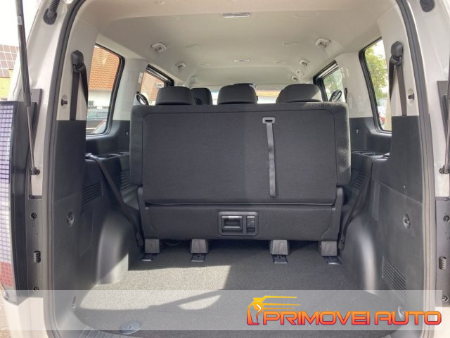 Hyundai STARIA 2.2 AT 9 posti - foto 3 di 4