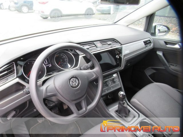 Volkswagen Touran 1.2 TSI Trendline BlueMotion Technology usato a CASTELNUOVO RANGONE