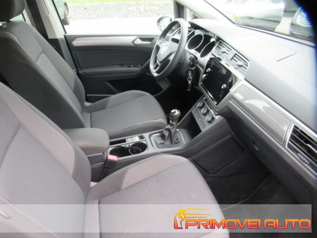 Volkswagen Touran 1.2 TSI Trendline BlueMotion Technology - foto 2 di 4