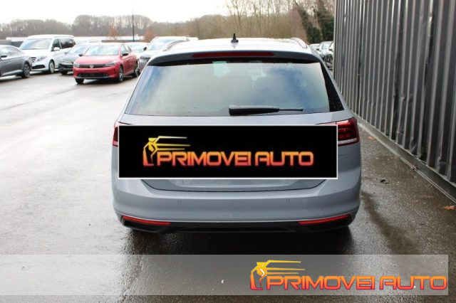 Volkswagen Passat Variant 1.5 TSI ACT DSG Style - foto 4 di 4
