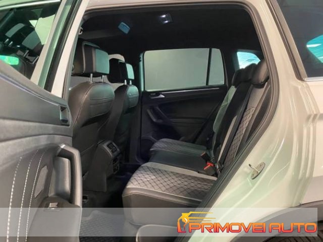 Volkswagen Tiguan 2.0 TDI 200 CV SCR DSG 4MOTION R-Line - foto 3 di 4