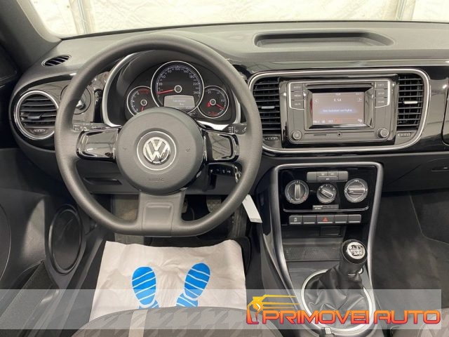 Volkswagen Maggiolino Cabrio 1.2 TSI Design BlueMotion Technology - foto 2 di 4