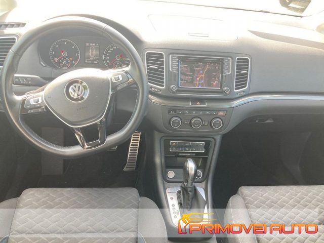 Volkswagen Sharan 2.0 TDI 177 CV SCR DSG BlueMotion Tech. usato a CASTELNUOVO RANGONE