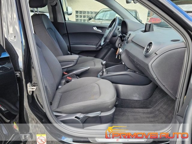 Audi A1 SPB 1.0 TFSI ultra S LINE - foto 4 di 4