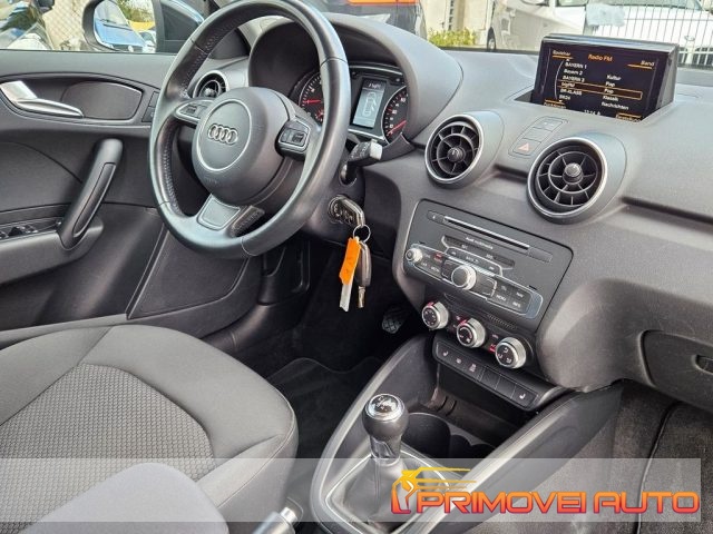 Audi A1 SPB 1.0 TFSI ultra S LINE - foto 3 di 4