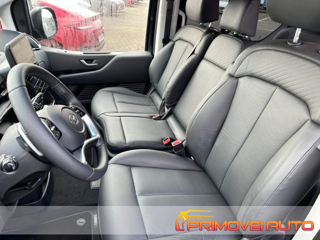 Hyundai STARIA 2.2 AT 2WD 9 posti Prime - foto 2 di 4