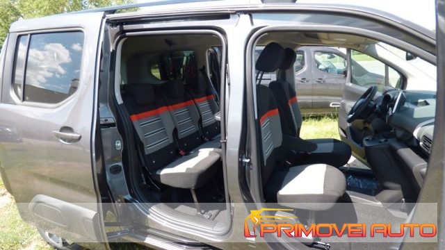 Citroen Berlingo PureTech 130 Stop&Start EAT8 XL Shine - foto 2 di 4