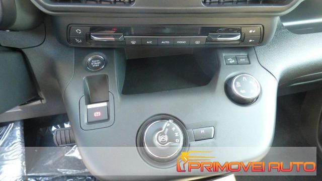 Citroen Berlingo PureTech 130 Stop&Start EAT8 XL Shine - foto 4 di 4