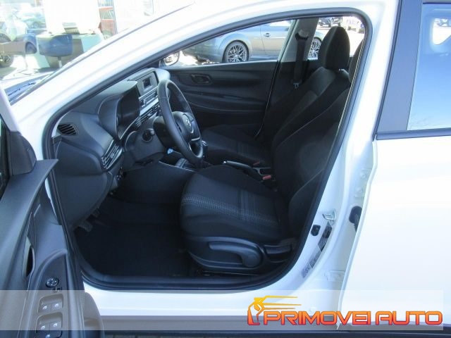Hyundai BAYON 1.0 T-GDI Hybrid 48V - foto 3 di 4
