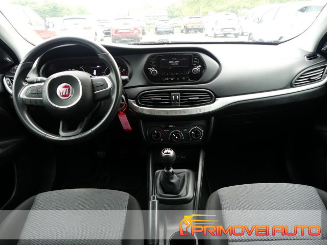 Fiat Tipo 1.4 4 porte Easy usato a CASTELNUOVO RANGONE
