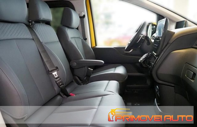Hyundai STARIA 2.2 AT CRDi PRIME - foto 2 di 4