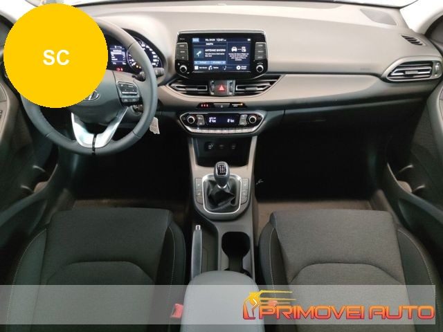 Hyundai i30 1.0 T-GDI 5 porte Select+ nuovo a CASTELNUOVO RANGONE