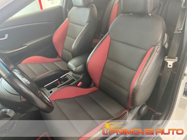 Hyundai i30 1.6 T-GDi Turbo 3 porte - foto 3 di 4