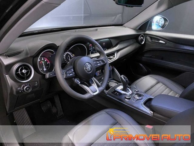 Alfa Romeo Stelvio 2.0 Turbo 200 CV AT8 Q4 Executive - foto 2 di 4