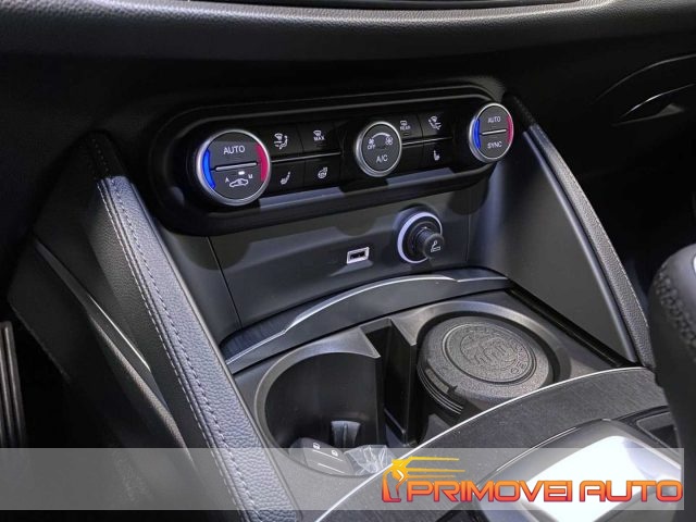 Alfa Romeo Stelvio 2.0 Turbo 200 CV AT8 Q4 Executive - foto 4 di 4