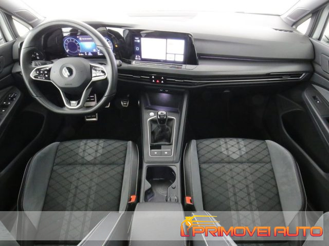 Volkswagen Golf 1.5 TSI 150 CV EVO ACT R-Line usato a CASTELNUOVO RANGONE