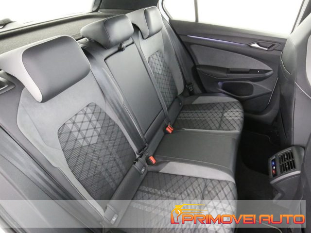 Volkswagen Golf 1.5 TSI 150 CV EVO ACT R-Line - foto 4 di 4