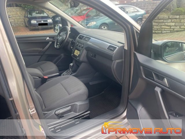 Volkswagen Caddy 2.0 TDI 122 CV 4MOTION Comfortline Maxi - foto 4 di 4