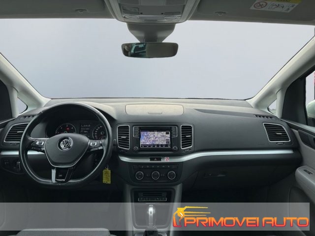 Volkswagen Sharan 2.0 TDI 150 CV SCR DSG Comfortline usato a CASTELNUOVO RANGONE