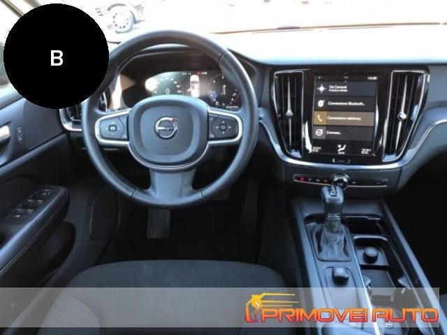 Volvo V60 D3 Geartronic Business usato a CASTELNUOVO RANGONE