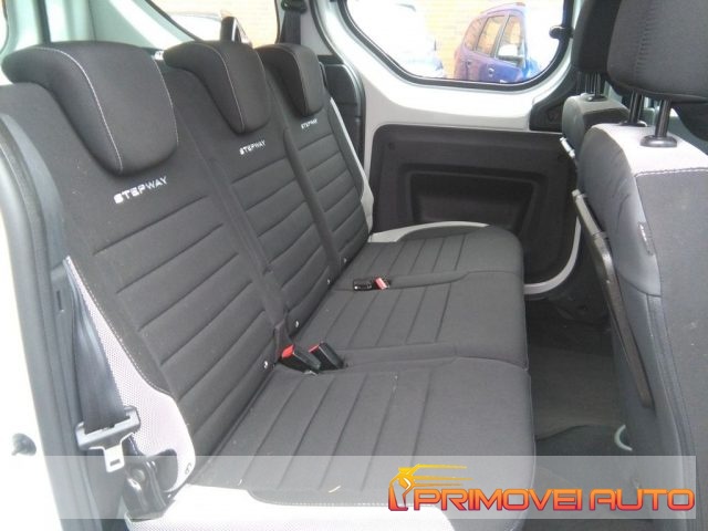 Dacia Dokker Stepway 1.5 Blue dCi 8V 95CV - foto 3 di 4