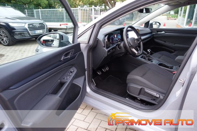 Volkswagen Golf 1.0 TSI EVO United - foto 2 di 4