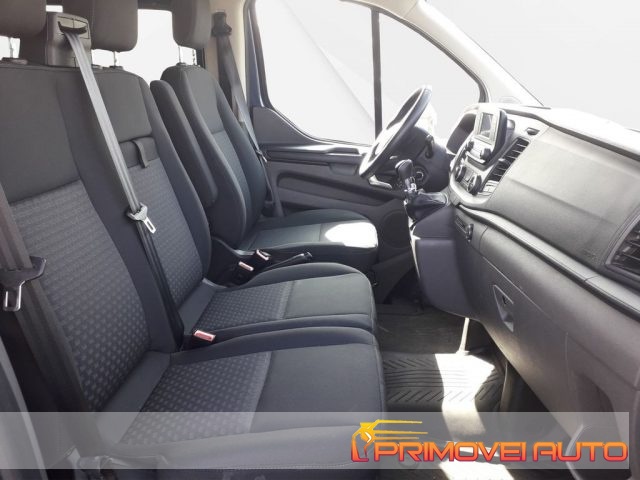 Ford Transit Custom 320 2.0 TDCi PC Combi Trend - foto 2 di 4
