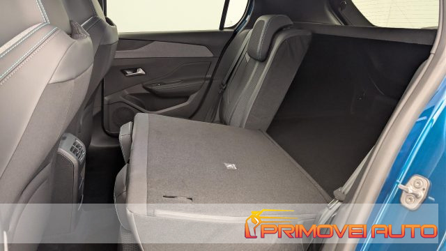 Peugeot 308 Hybrid 145 e-DCS6 Allure, del 2025, 2.800 km, in vendita a Castelnuovo Rangone (MO)