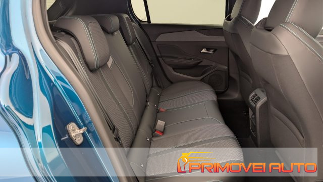 Peugeot 308 Hybrid 145 e-DCS6 Allure, del 2025, 2.800 km, in vendita a Castelnuovo Rangone (MO)