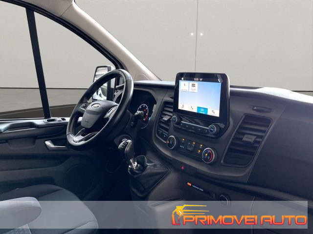 Ford Transit Custom 320 2.0 TDCi 130 PL Combi Trend usato a CASTELNUOVO RANGONE