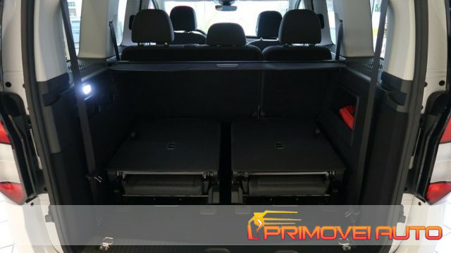 Volkswagen Caddy 1.5 TSI 114 CV DSG - foto 4 di 4
