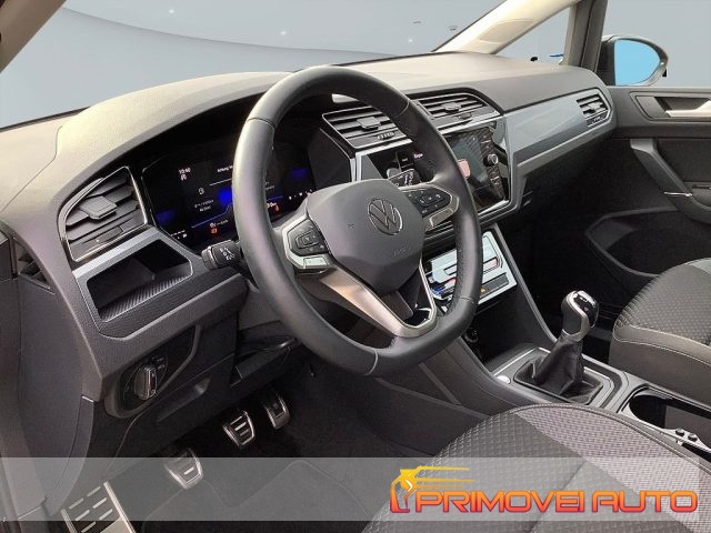 Volkswagen Touran 2.0 TDI 122 CV Active BlueMotion Technology usato a CASTELNUOVO RANGONE