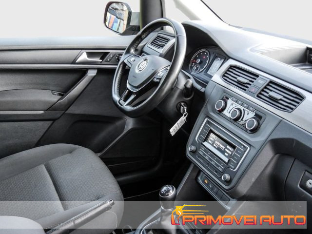 Volkswagen Caddy 1.4 TGI Trendline Maxi usato a CASTELNUOVO RANGONE