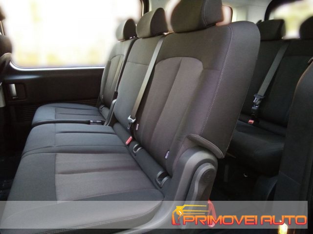 Hyundai STARIA 2.2 AT 2WD 9 posti Trend - foto 3 di 4