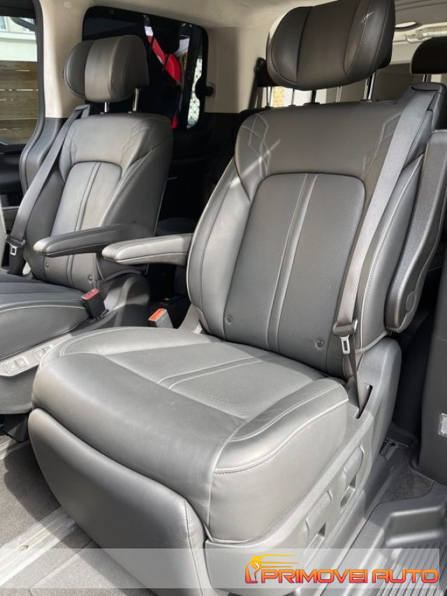 Hyundai STARIA 2.2 MT 2WD 9 posti Wagon - foto 3 di 4