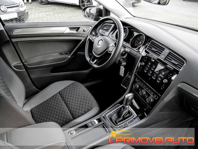 Volkswagen Golf 1.5 TSI ACT 5p. R-line BlueMotion Technology usato a CASTELNUOVO RANGONE
