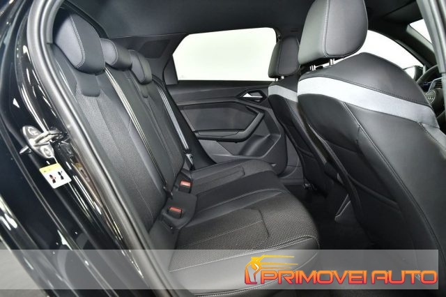 Audi A1 SPB 40 TFSI S tronic S line edition - foto 3 di 4