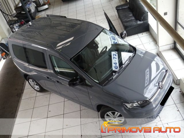 Volkswagen Caddy 2.0 TDI 122 CV 4Motion, del 2023, 8.500 km, in vendita a Castelnuovo Rangone (MO)