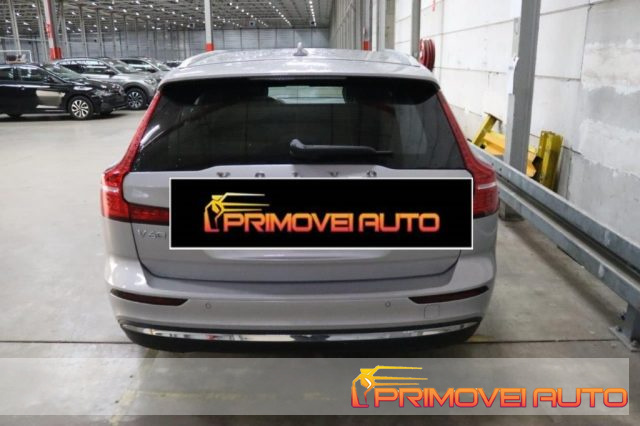Volvo V60 T6 Recharge AWD Plug-in Hybrid aut. Plus Bright - foto 4 di 4