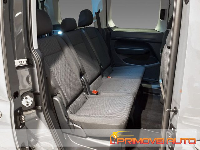 Volkswagen Caddy 1.5 TSI 114 CV DSG - foto 4 di 4