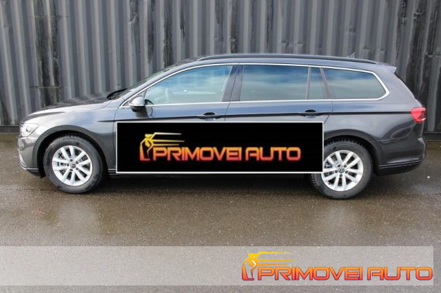 Volkswagen Passat Variant 1.5 TSI ACT DSG style - foto 2 di 4