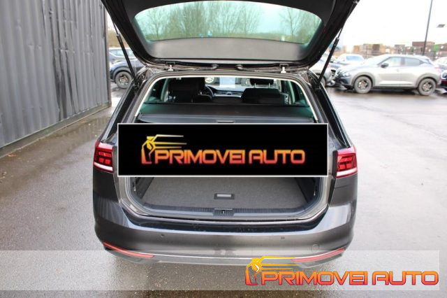 Volkswagen Passat Variant 1.5 TSI ACT DSG style km 0 a CASTELNUOVO RANGONE