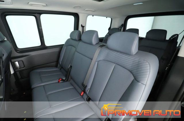 Hyundai STARIA 2.2 MT 2WD 9 posti Wagon - foto 2 di 4