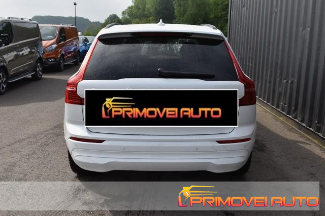 Volvo XC60 B4 automatico Essential km 0 a CASTELNUOVO RANGONE