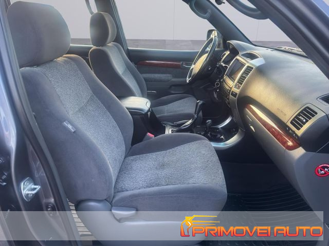 Toyota Land Cruiser 3.0 D-4D 16V cat 5 porte aut. - foto 3 di 4