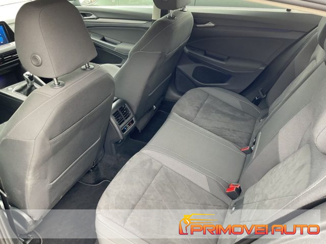Volkswagen Golf 1.5 TSI EVO ACT Style - foto 4 di 4